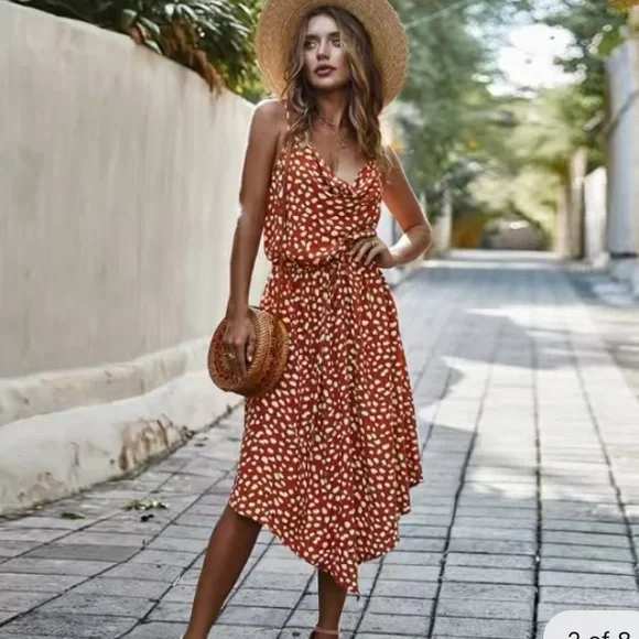 Flowy Belted Midi Dress - Picture 4 of 6